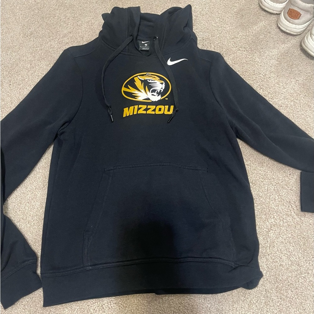 Nike Black and Yellow Women's Sweater